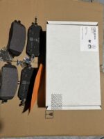 A0004200204   A0004200304   A0004203503   A0004202404   Mercedes-Benz    W206   W214   X254   Front Wheel   Brake Pad Set    0004200204   0004200304   0004203503   0004202404 - 画像 (2)