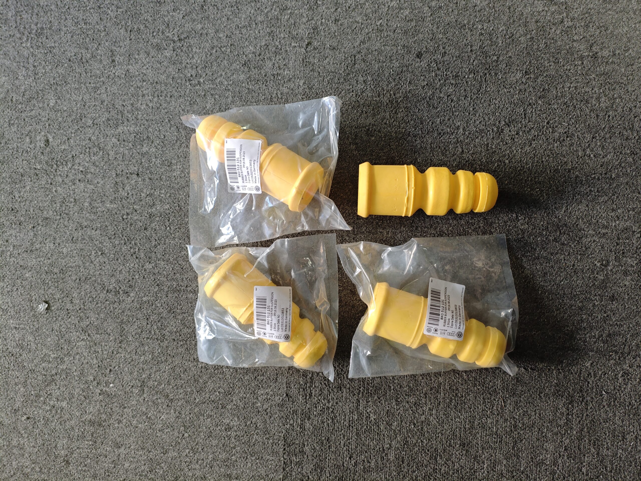 a72205043fe660e6870ffe0f98e7ec8 8K0512131 AUDI A4 Q5 A6 Rubber Buffer For Suspension Rear 8K0512131H - 画像 (1)