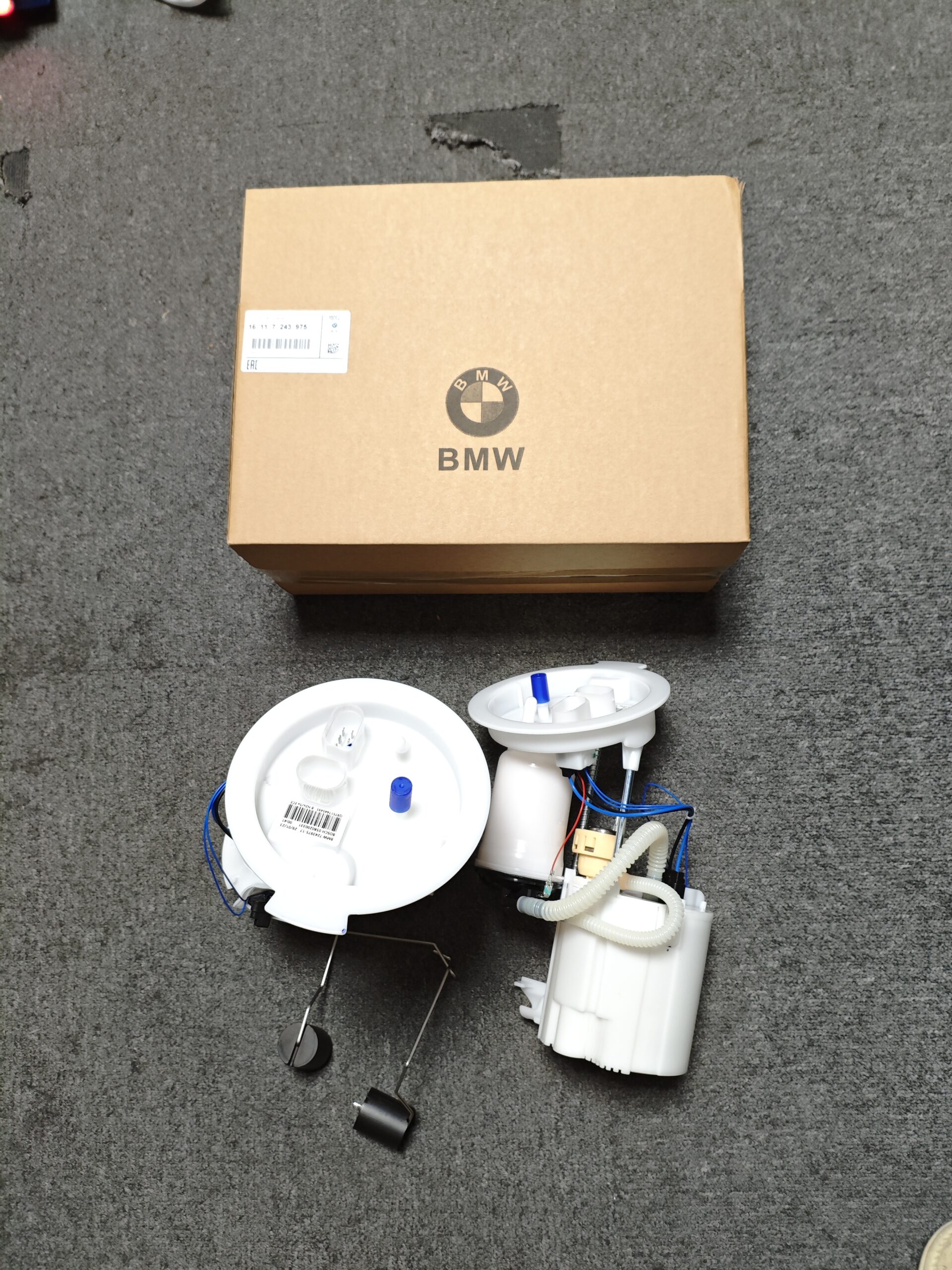 c2e6f35bb5dba6cd9ad413e2d2a60c1 16117243975 BMW F20 F21 Fuel Pump 16117297778 16117414482 16117344066 - Image 1