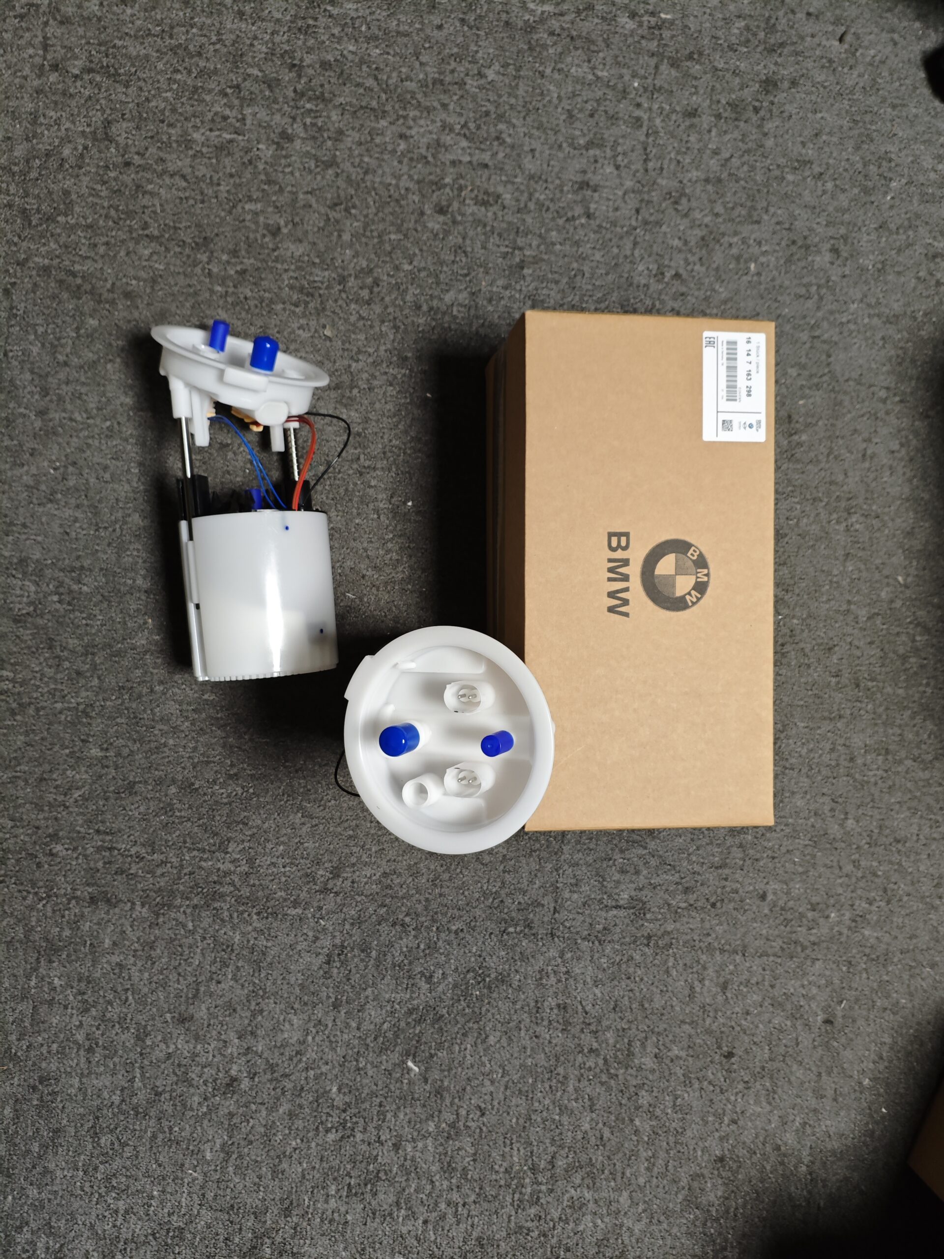 d406a7dd97a7c633db1ea47db93977f 16147163298 BMW E82 E88 Fuel Pump 7163298 - Image 1