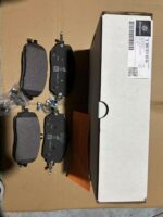A0004200204   A0004200304   A0004203503   A0004202404   Mercedes-Benz    W206   W214   X254   Front Wheel   Brake Pad Set    0004200204   0004200304   0004203503   0004202404