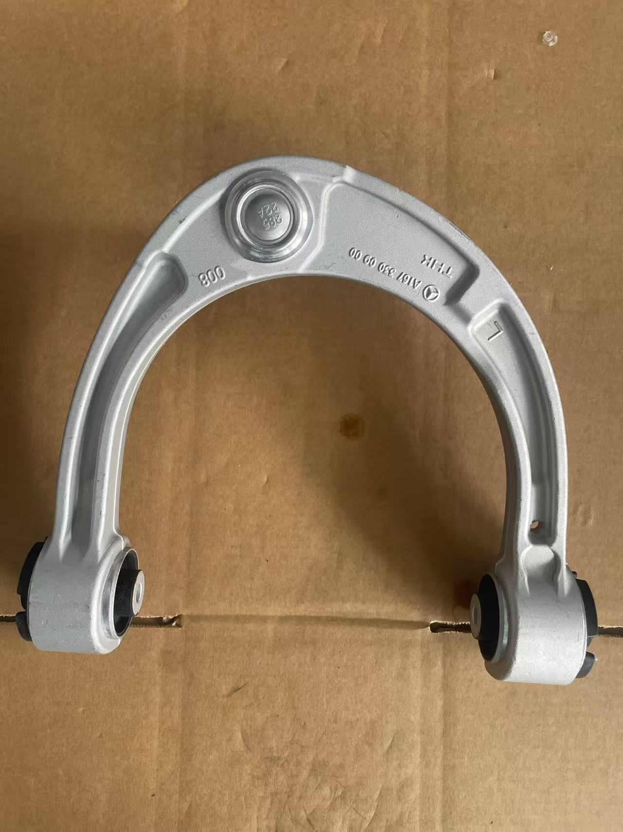 1673301300 A1673301300 Mercedes Benz V167 C167 X167 Control Arm Front Axle, Left 1673301300 - 画像 (1)
