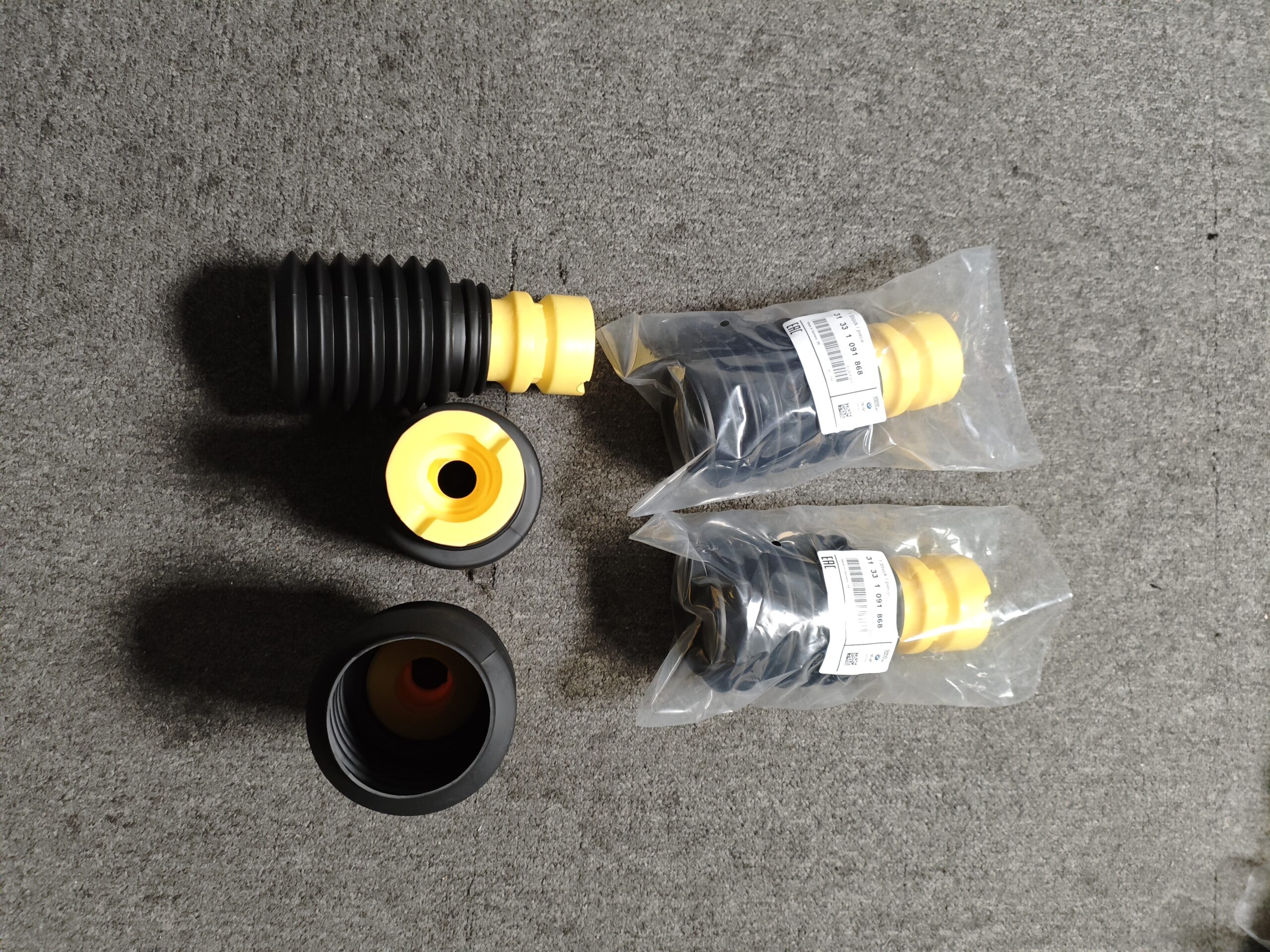 3059b532f83b27b78cc8aaf68509b0e 31331091868 BMW E39 Rubber Buffer For Suspension Front Axle 1091868 - 画像 (1)