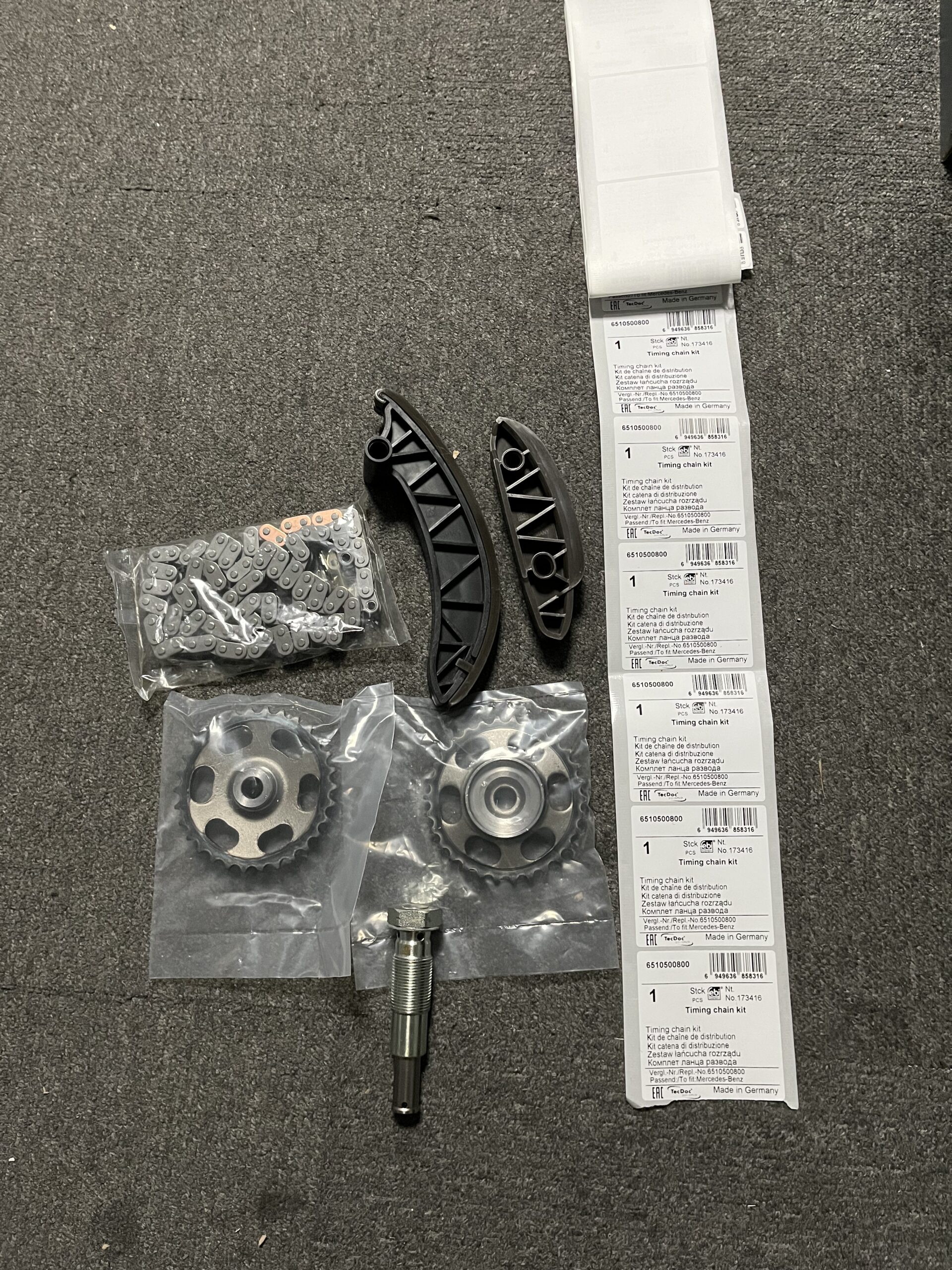 4714d4ae738259cdd29d83386d77b9c A6510500800 Mercedes-Benz W176 W246 W204 Timing Chain Kit 6-piece set FEBI BILSTEIN 6510500800 - 画像 (1)
