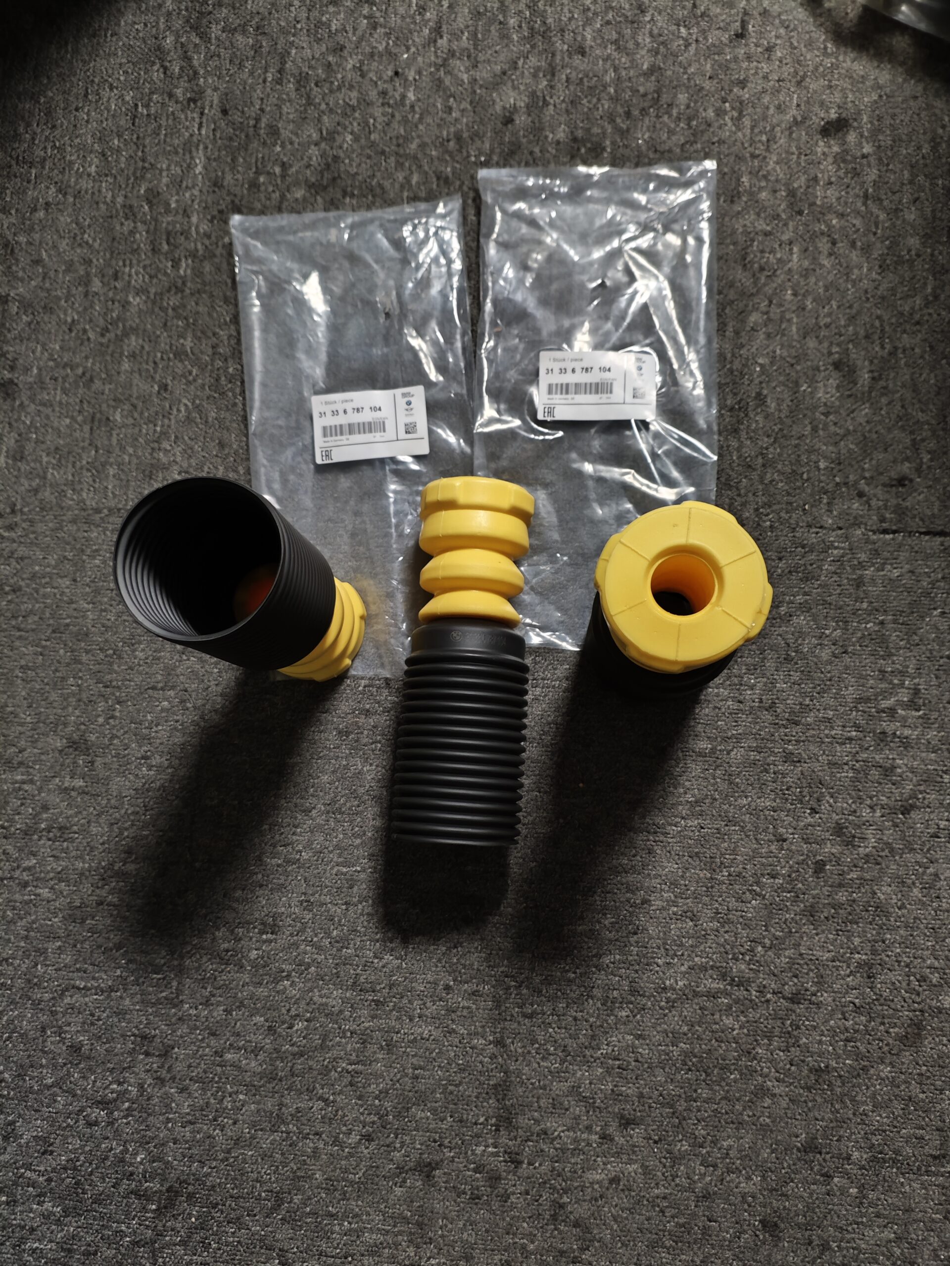 9601e06f6758240291de5bee4b25205 31336787104 BMW X3 F25 X4 F26 Rubber Buffer For Suspension Front Axle 6787104 - 图片 1