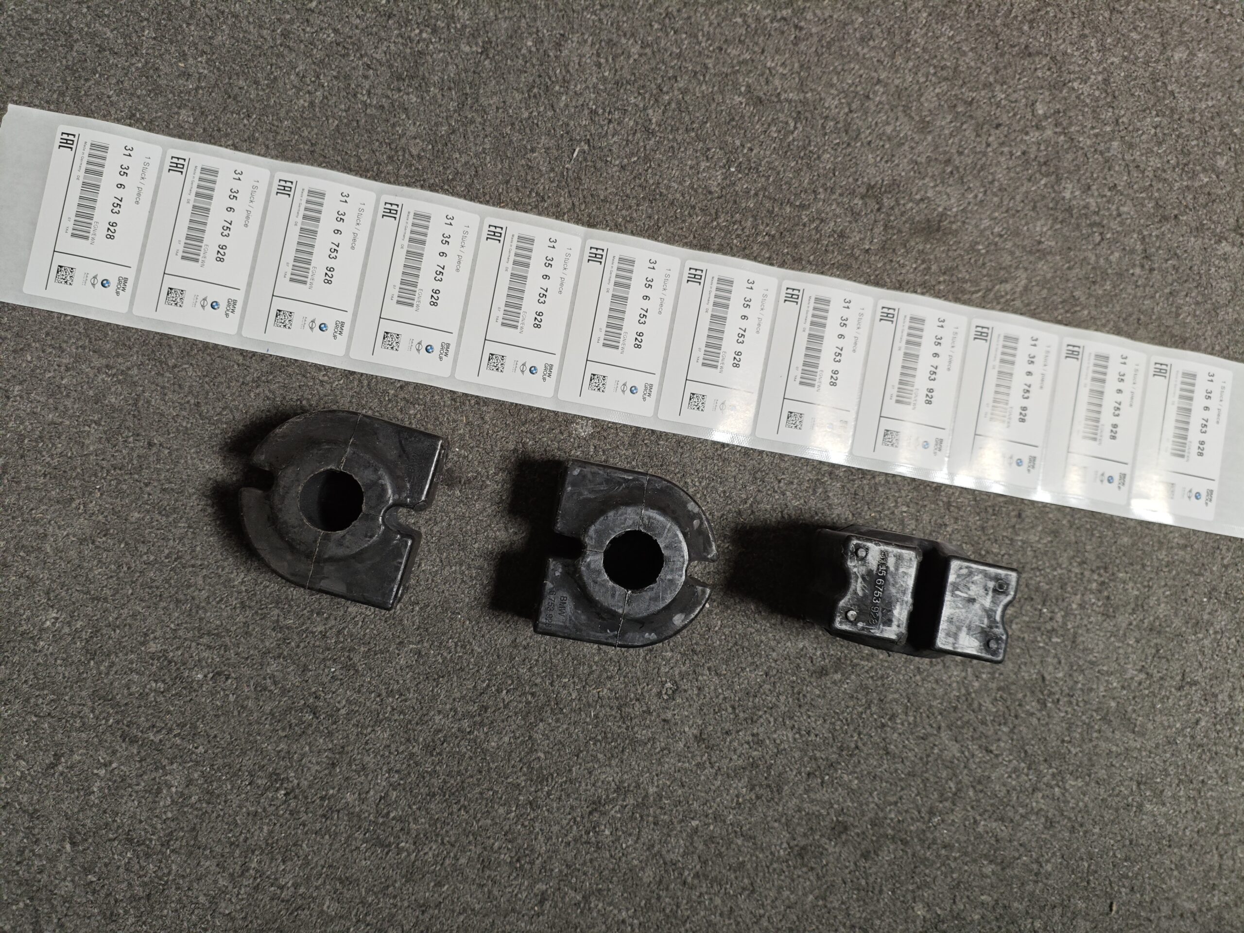 9f16651085dfc00326f56423500b364 31356753928 BMW E60 E61 E64 Stabilizer Bushing Front Axle 31356761589 31356761591 31356763267 31356764113 31356766509 - 图片 1