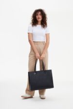 The Large Work Tote in Black - Image 5