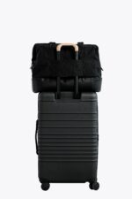 The Weekender in Black - Image 7