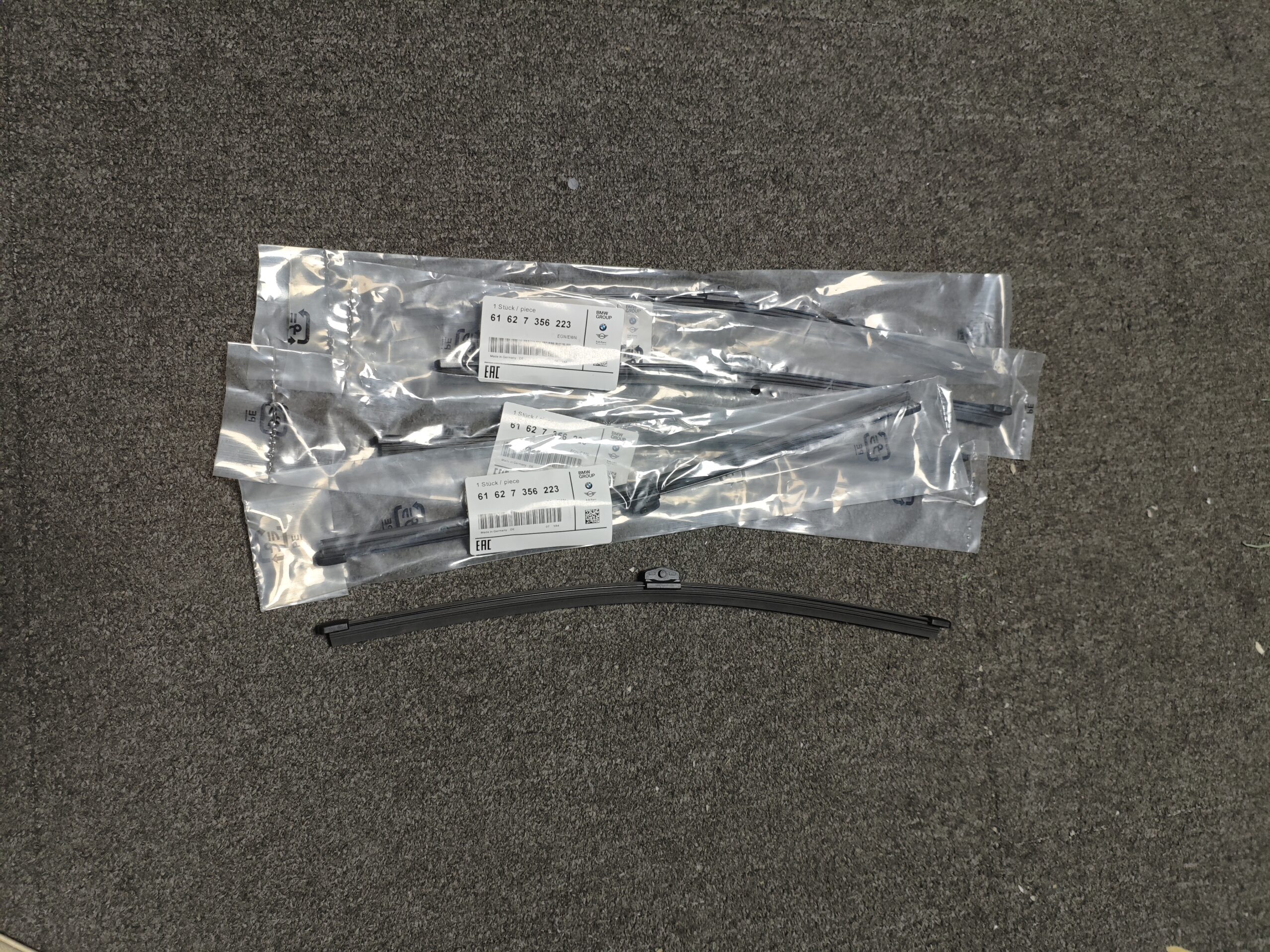a02c48d368e8dfa178805c011fedc22 61627356223 BMW F48 F25 G31 Wiper Blade Rear 61622588277 - 图片 1