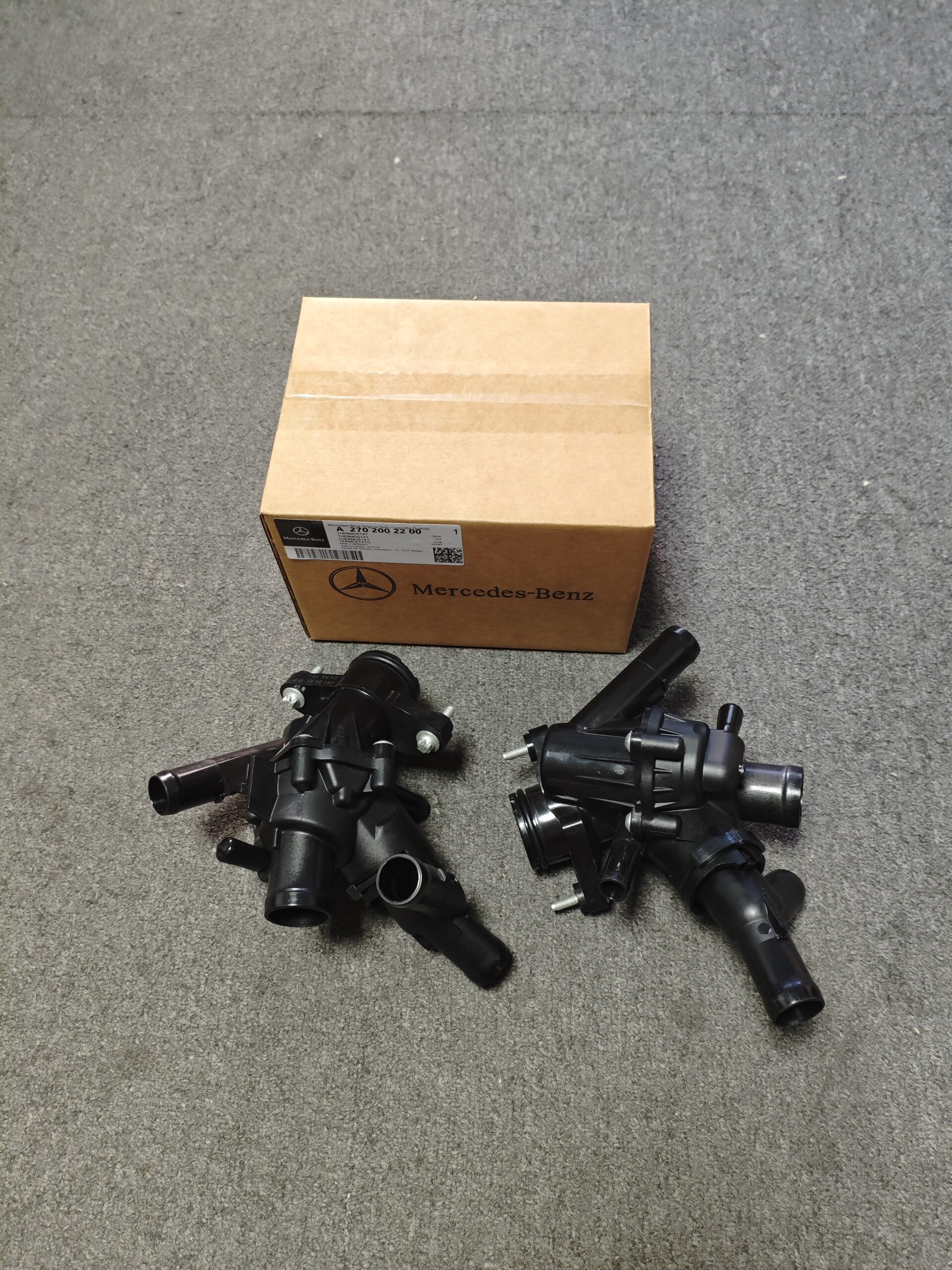 a680ed04aeb325088a71835349da26e A2702002200 A2702000615 A2702000315 A2702000415 Mercedes-Benz W176 W246 C117 Thermostat 2702002200 2702000615 2702000315 2702000415 - 图片 1