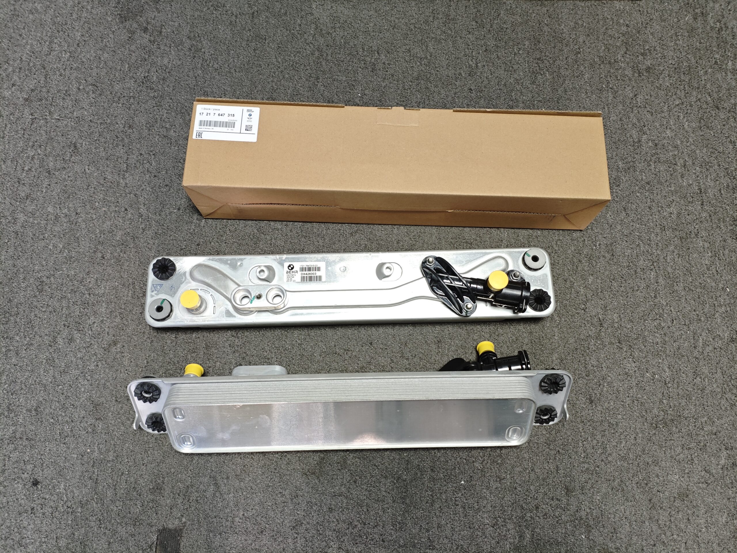 d13cd48719dba0938beb574794acbb2 17217647315 BMW E70 E71 Oil Cooler 17217553389 - Image 1