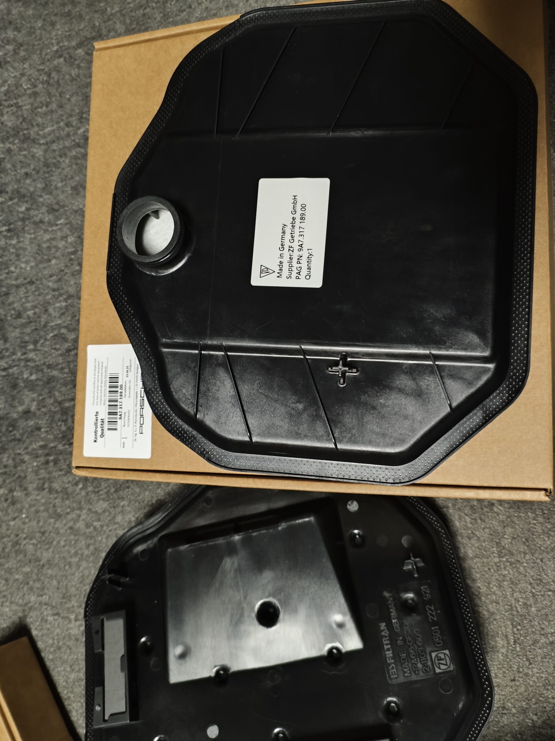 a0a73f7553497686ad326d7d64a9ca3 9A731718900 Porsche Panamera A/T Filter 9A731707000 0501222921 - Image 1