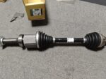 LR024755   Land Rover    Range Rover Evoque    Driveshaft    Front Axle Right   LR061603   BJ323B436DA   BJ323B436DB - Image 2