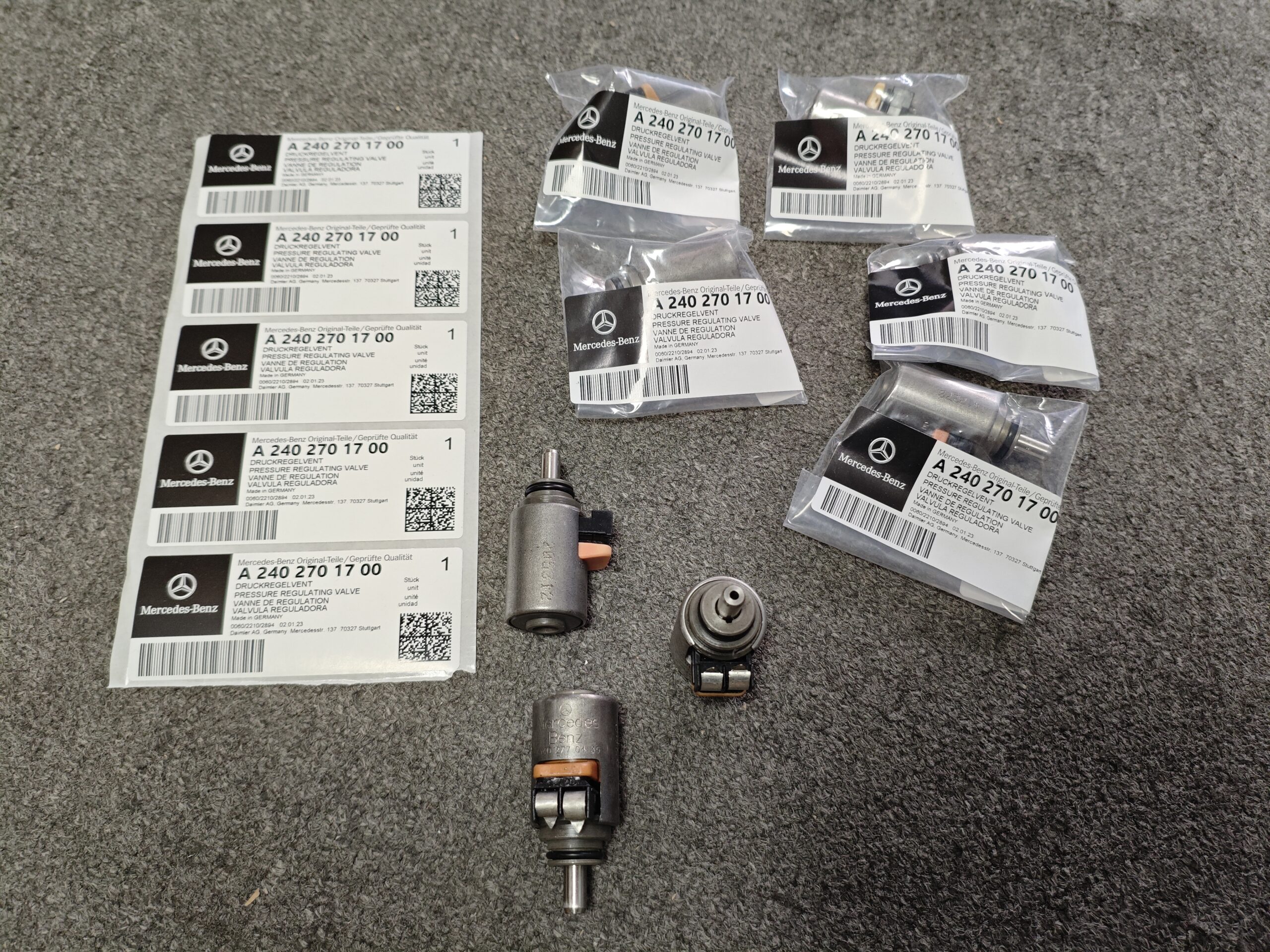 c80ed83d95219b4d5fad11ccdfab8da A2402701700 A1402770435 A1402770035 Mercedes-Benz W639 Transmission Solenoid Shift Valve 2402701700 1402770435 1402770035 - Image 1